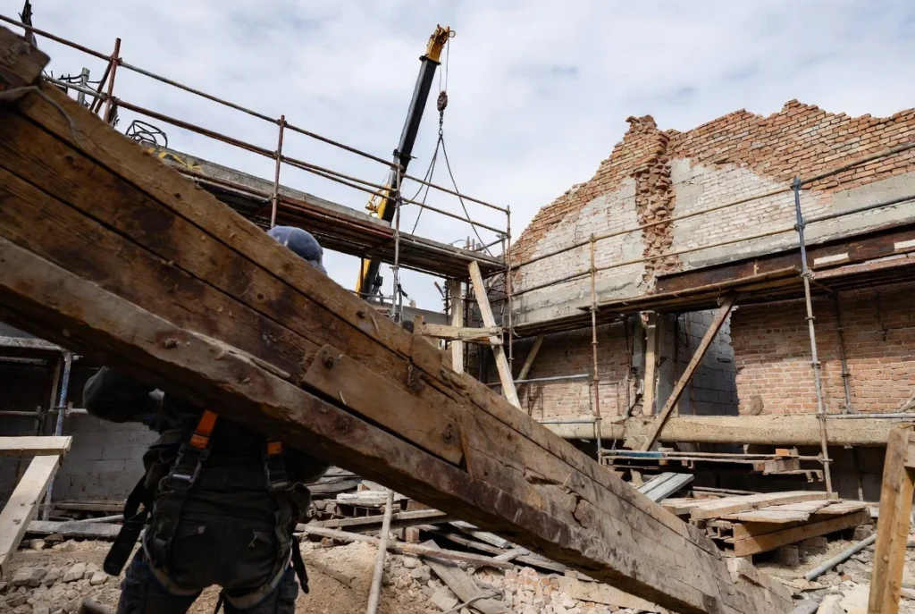 Structural & Material Restoration in Glen Burnie, MD